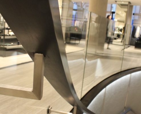 Handrail brackets to glass